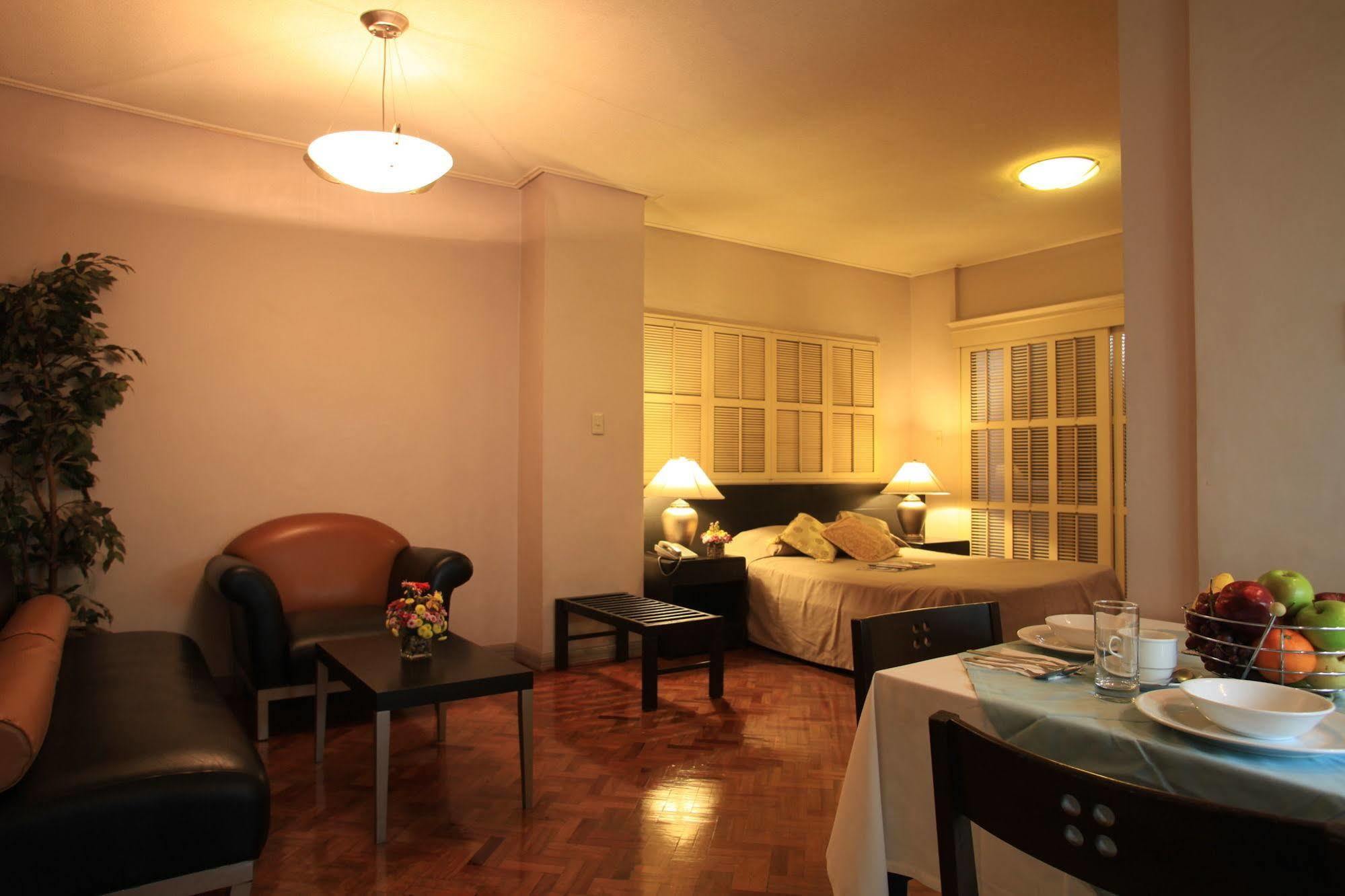 Mabini Mansion Hotel & Residential Suites Manila Esterno foto